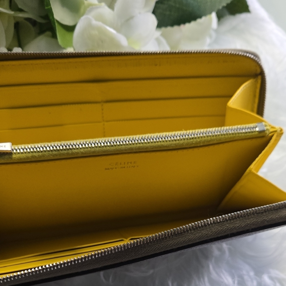 Celine Dark Brown Leather Wallet - Picture 9 of 14